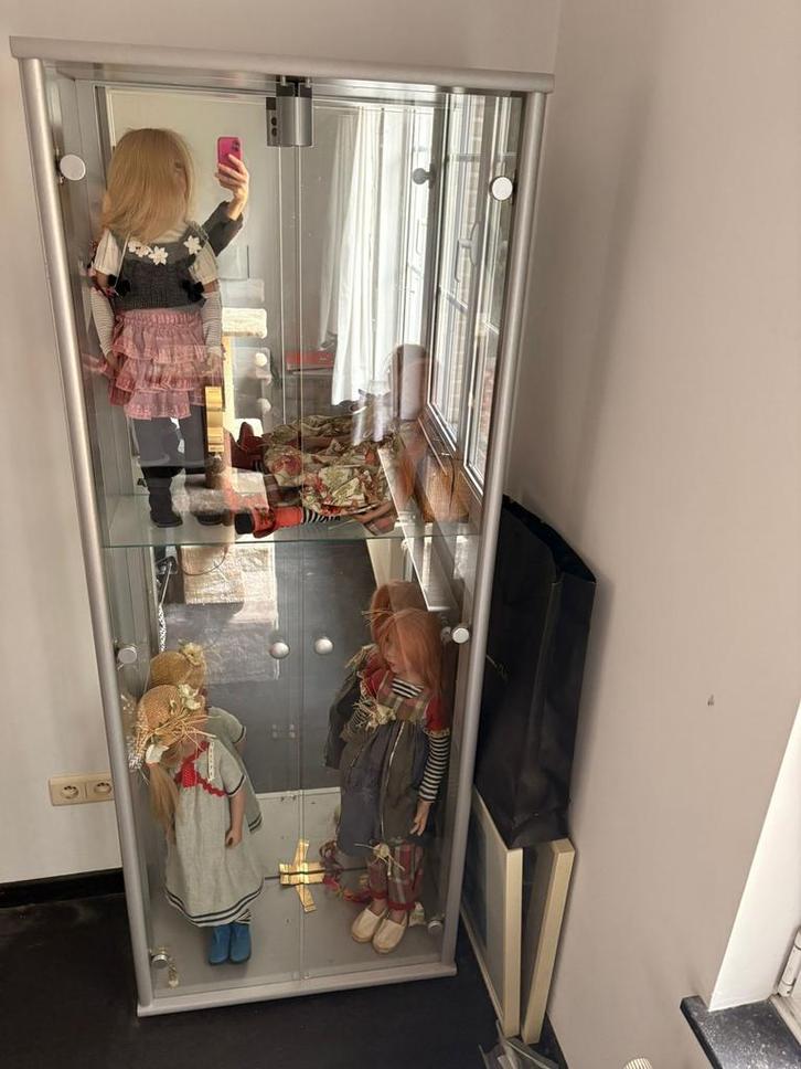 Vitrinekasten metaal, Huis en Inrichting, Kasten | Vitrinekasten, Gebruikt, Met lade(s), Met deur(en), Glas, Metaal, Ophalen