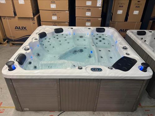 Balboa Jacuzzi 6 Persoons Inclusief Garantie, Tuin en Terras, Zwembad-toebehoren, Zo goed als nieuw, Ophalen of Verzenden