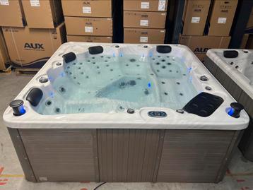 Balboa Jacuzzi 6 Persoons Inclusief Garantie