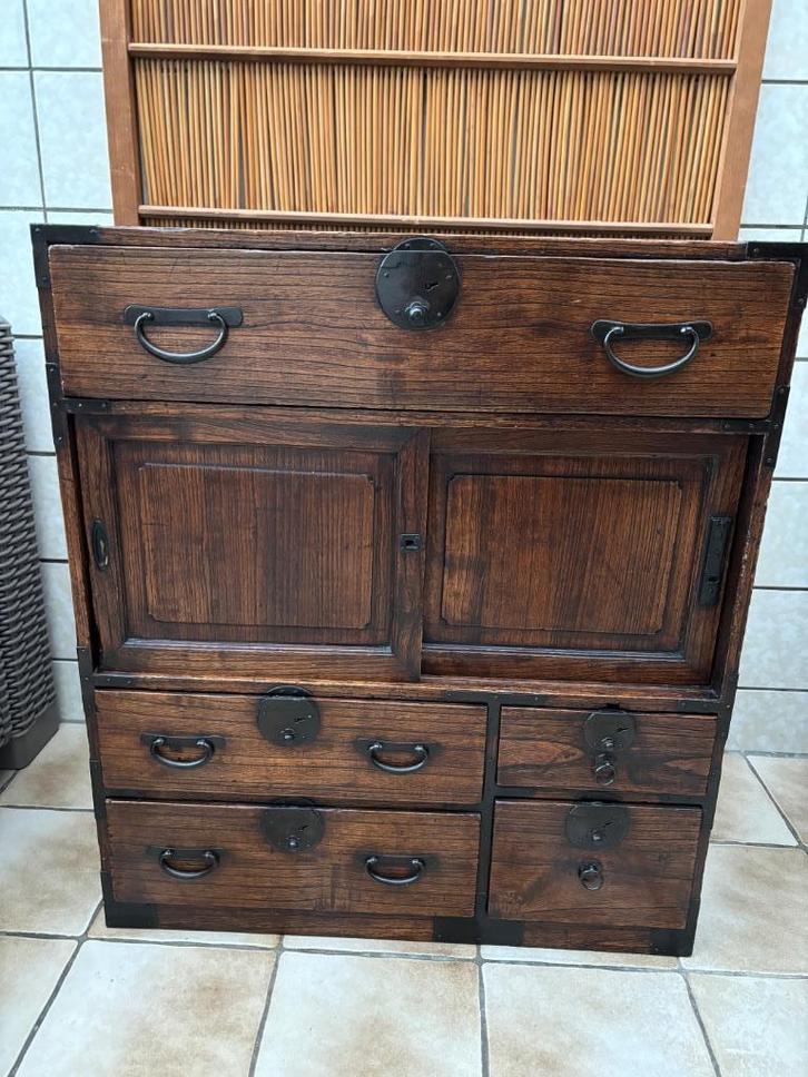 Très beau meuble japonais choba tansu, Antiek en Kunst, Antiek | Meubels | Kasten, Ophalen