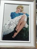 Brigitte Bardot met originele handtekening, Verzamelen, Ophalen of Verzenden, Zo goed als nieuw, Foto of Kaart, Gesigneerd