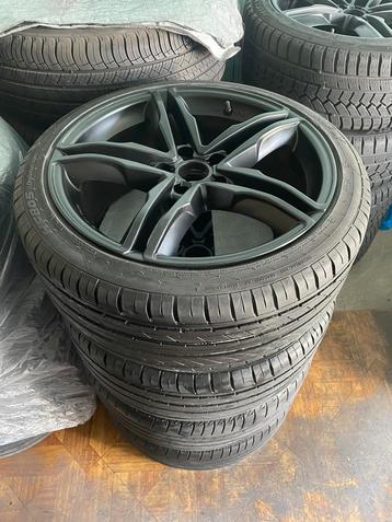Velgen met banden 18 inch 225/45/18 /5x112/banden/velgen beschikbaar voor biedingen