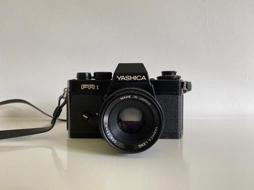 Yashica FR1 + objectifs + filtres + sacoche en cuir, Audio, Tv en Foto, Fotocamera's Analoog, Gebruikt, Spiegelreflex, Overige Merken