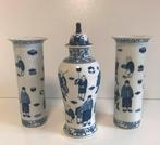 Antieke vazen aardewerk BLAUW-WIT kaststel gemerkt, Ophalen of Verzenden