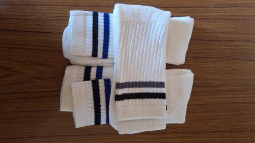 Chaussettes de tennis blanches et bleues tailles 39 - 41 par, Sports & Fitness, Tennis, Neuf, Vêtements, Enlèvement ou Envoi