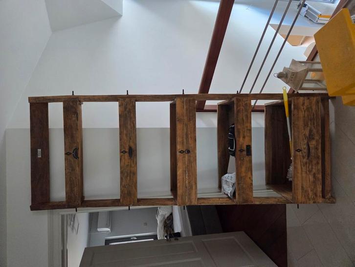 mooie open kast in teakhout, Antiek en Kunst, Antiek | Meubels | Kasten, Ophalen