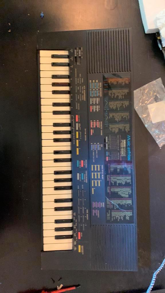 YAMAHA PSS-580, Musique & Instruments, Équipement Midi, Utilisé, Enlèvement ou Envoi