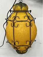 lanterne en pate de verre etr fer forge, Antiquités & Art, Enlèvement ou Envoi