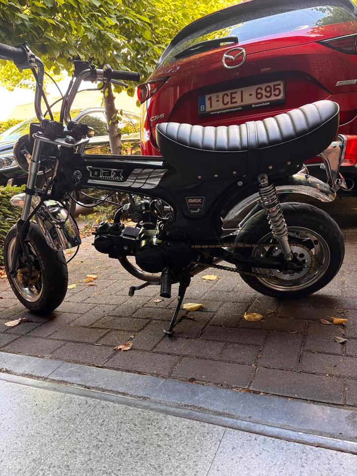 Dax, Fietsen en Brommers, Brommers | Toebehoren, Ophalen