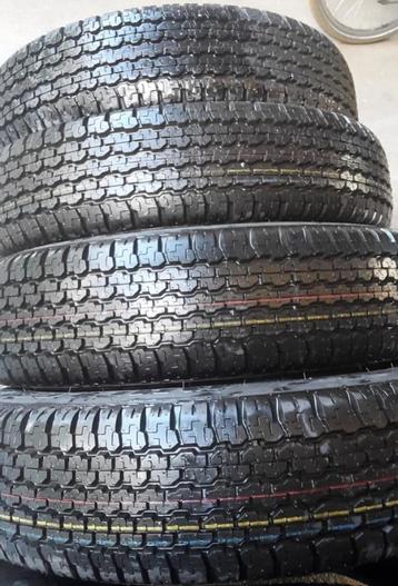 4 Banden BRIDGESTONE Dueler 205-80R16 beschikbaar voor biedingen