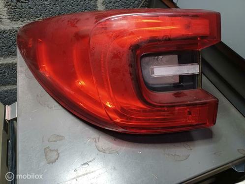 Achterlicht links  Renault Kadjar ('15-'22) 265552789R, Auto-onderdelen, Verlichting, Renault, Gebruikt, Ophalen of Verzenden