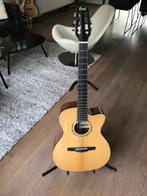 Cort Gold OC8N nylon hybrid, Muziek en Instrumenten, Ophalen, Zo goed als nieuw, Klassieke of Spaanse gitaar, Met koffer