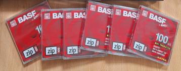 Zip 100 diskette beschikbaar voor biedingen