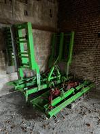 Herse Ébouseuse, Enlèvement