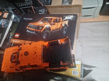 Lego technic 42126 Ford raptor.  beschikbaar voor biedingen