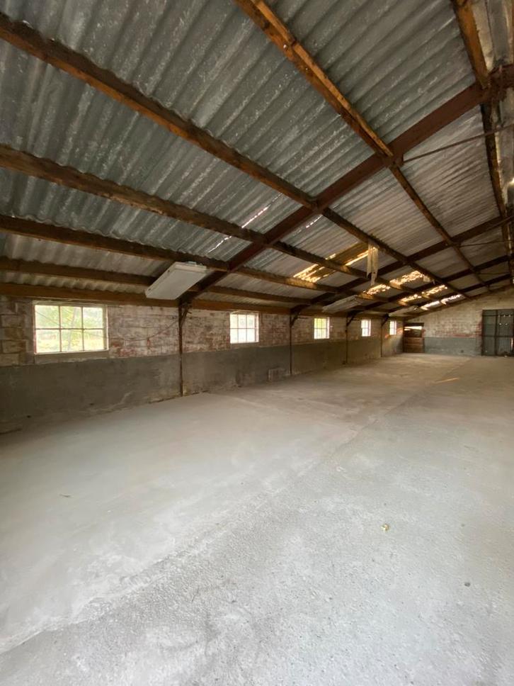 Ruime hangar / schuur / loods / opslagruimte te huur 280m2, Zakelijke goederen, Kantoor en Winkelinrichting | Magazijn, Stelling en Opslag
