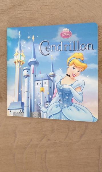 Livre de Cendrillon en français, Enlèvement ou Envoi, Comme neuf