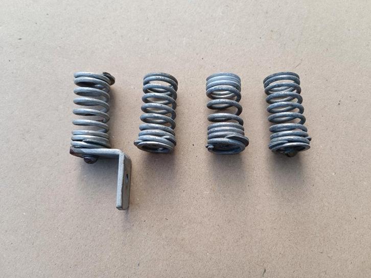 4x Mechaniek Veren Seeburg Trashcan 146/147 (1946) jukebox, Verzamelen, Automaten | Jukeboxen, Seeburg, Verzenden