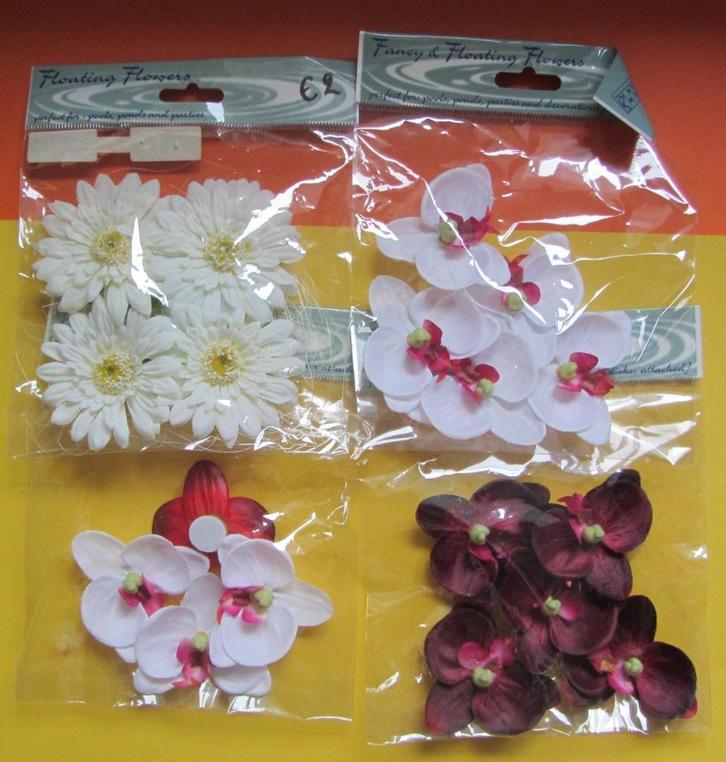 Klein Hobbymateriaal - Bloemen enz...ongeveer 40 stuks, Hobby en Vrije tijd, Knutselen, Gebruikt, Materiaal, Ophalen of Verzenden