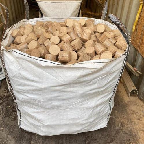 BRIQUETTES RUF (bouleau) -, Jardin & Terrasse, Bois de chauffage, Bûches, Hêtre, 3 à 6 m³, Enlèvement ou Envoi