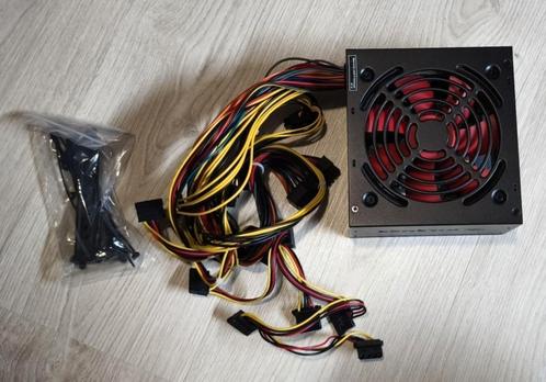 Xilence 700W voeding, Computers en Software, Pc- en Netwerkkabels, Gebruikt, Ophalen