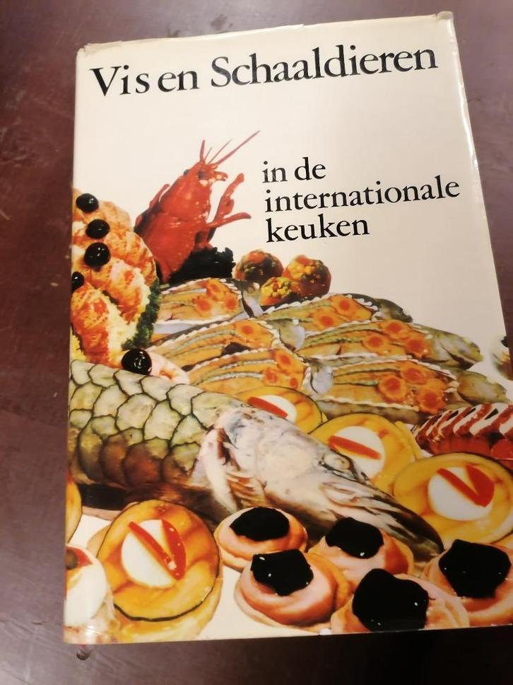 Vis en schaaldieren in de internationale keuken, Livres, Livres de cuisine, Neuf, Europe, Enlèvement ou Envoi