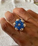 Bague en perles turquoise et nacre, Bijoux, Sacs & Beauté, Enlèvement ou Envoi