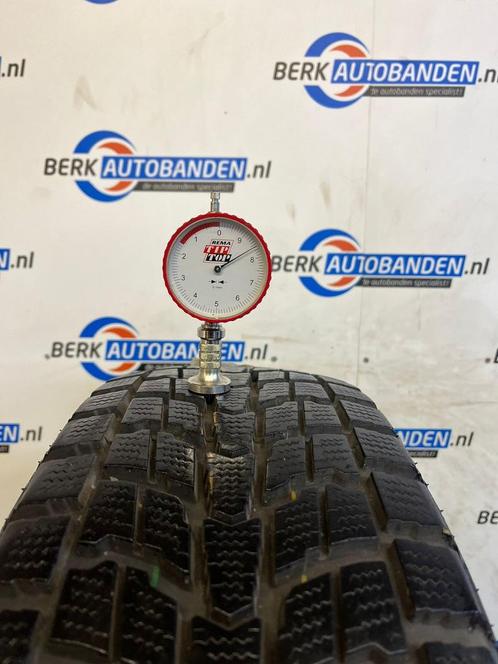 4x Dunlop GrandTrek SJ6 225/65 R18 103Q 225/65/18 2256518 (p, Auto-onderdelen, Banden en Velgen, Band(en), Winterbanden, 18 inch