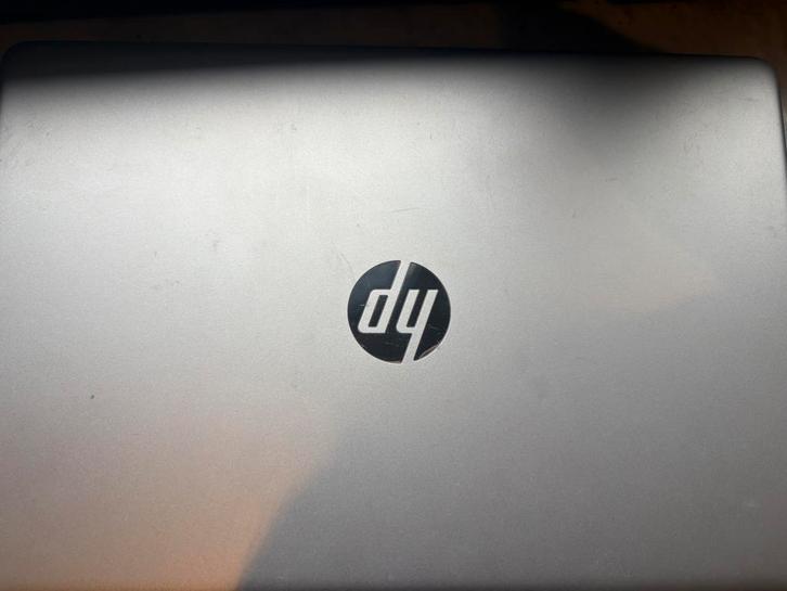 HP laptop zilver, Computers en Software, Windows Laptops, Zo goed als nieuw, Ophalen of Verzenden
