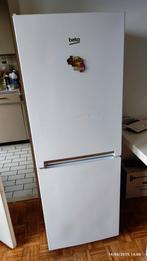 BEKO - Koelkast + diepvries te koop, Elektronische apparatuur, Koelkasten en IJskasten, Ophalen of Verzenden, Zo goed als nieuw