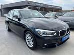 BMW 1 Serie 116 i 5-DEURS NAVIGATIE XENON FULL LED PDC BLUET, Autos, Euro 6, Entreprise, Boîte manuelle, Noir