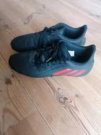 Voetbalshoes Adidas maat 42, Ophalen of Verzenden, Gebruikt