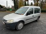 Opel Combo 5 zitplaatsen benzine export, Auto's, Voorwielaandrijving, 4 deurs, Zwart, 4 cilinders