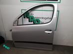 Portier 4Deurs links-voor van een Toyota Yaris Verso (Yaris, Auto-onderdelen, Gebruikt, -, Deur, -