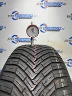 2x Continental All Season Contact XL 235/55 R17 103V 235/55/, Auto-onderdelen, Banden en Velgen, Gebruikt, Ophalen of Verzenden