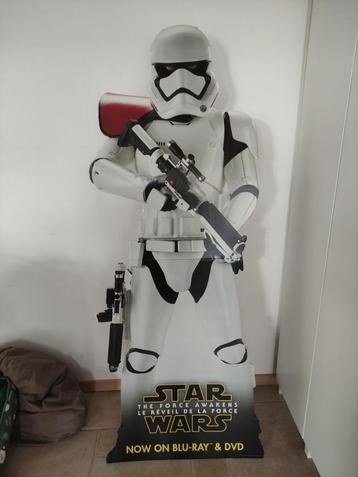 Stormtrooper en carton promotionnel Star Wars, première comm