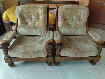 2 vintage prestige eikenhouten fauteuils uit 1970 beschikbaar voor biedingen