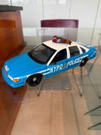 1:18 UT CHEVROLET CAPRICE NYPD politieauto1, Ophalen of Verzenden, Zo goed als nieuw, Auto, UT Models