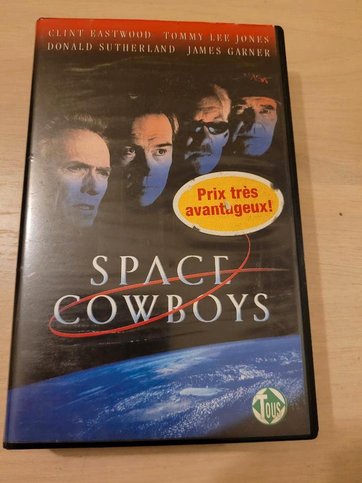 K7 vhs Space Cowboys, Cd's en Dvd's, VHS | Film, Zo goed als nieuw, Actie en Avontuur, Ophalen of Verzenden