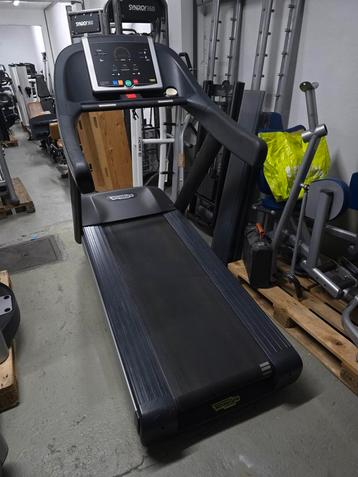 TAPIS DE COURSE TECHNOGYM RUN 500 I, Enlèvement ou Envoi, Comme neuf, Tapis roulant