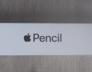 Apple pencil + boite et accessoires 