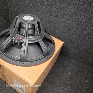 FAITAL PRO  15 inch  speakers   1000 watt nieuw !

 beschikbaar voor biedingen
