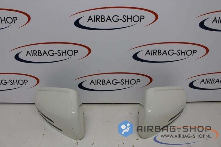 Mercedes A B CLA GLA Klasse Spiegelkappen Wit Rechts, Auto-onderdelen, Spiegels, Gebruikt, Ophalen of Verzenden