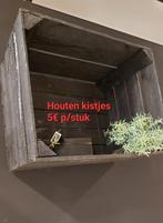 Houten kistjes, Ophalen