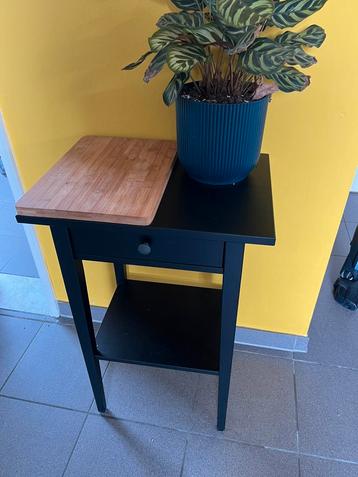 IKEA tafeltje beschikbaar voor biedingen