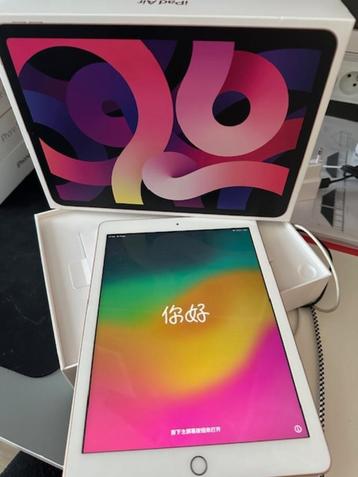iPad 6th gen 9.7 inch rose gold 32GB + keyboard Logi