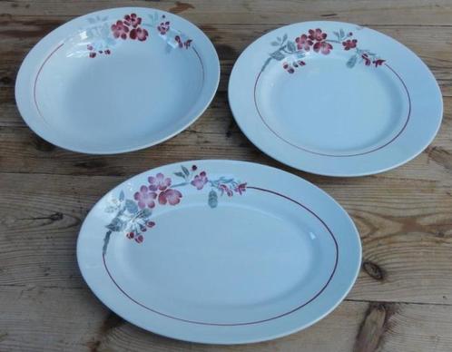 3 Franse brocante schalen met spuitmotief, Pexonne, Avril, Huis en Inrichting, Keuken | Servies, Gebruikt, Schaal of Schalen, Overige stijlen