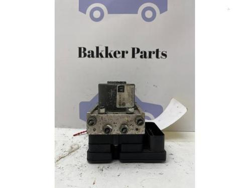 ABS Pomp van een Volkswagen Golf, Auto-onderdelen, Elektronica en Kabels, Volkswagen, Gebruikt, 3 maanden garantie