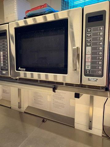 Amada professionele micro-oven, Enlèvement, Comme neuf, Four