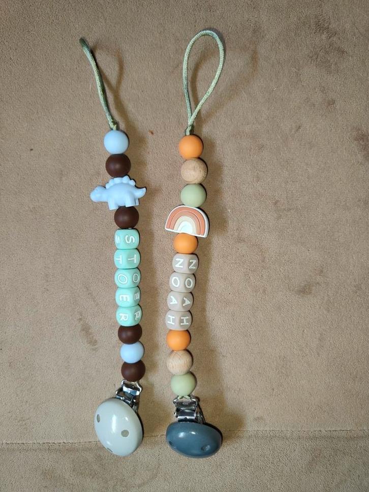 Gepersonaliseerde speenkoorden, bijtringen en meer!, Kinderen en Baby's, Babymode-accessoires, Nieuw, Ophalen of Verzenden